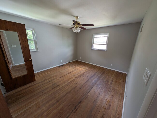 Master - 12025 Marwood Ln