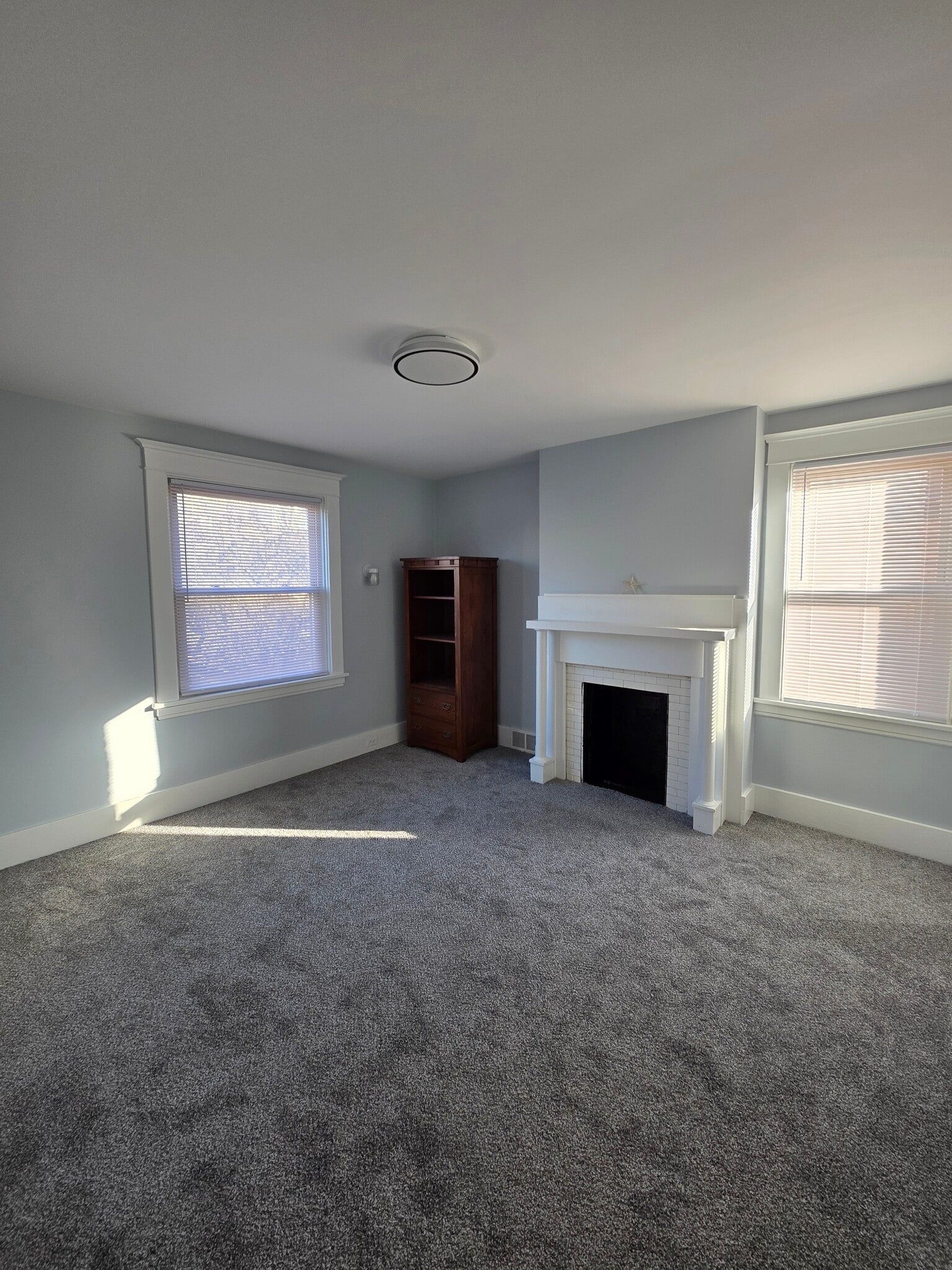 Building Photo - 409 Alice St