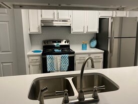 Quartz Counter tops - Stone Ridge