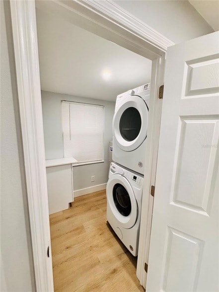 Building Photo - 2837 18th Ave N