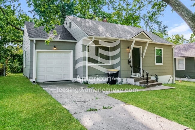 Building Photo - 5619 Wabash Ave