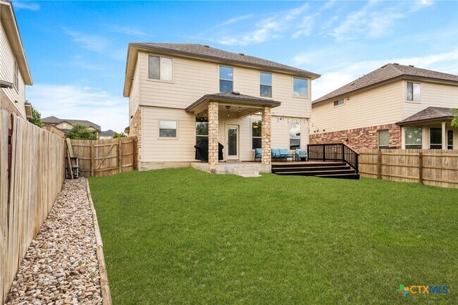 Building Photo - 5221 Cicero Dr