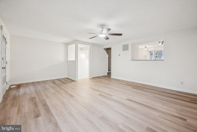 Building Photo - 29 Wagon Wheel Dr