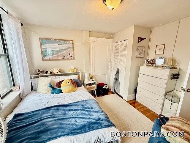 Building Photo - 224 Hanover St