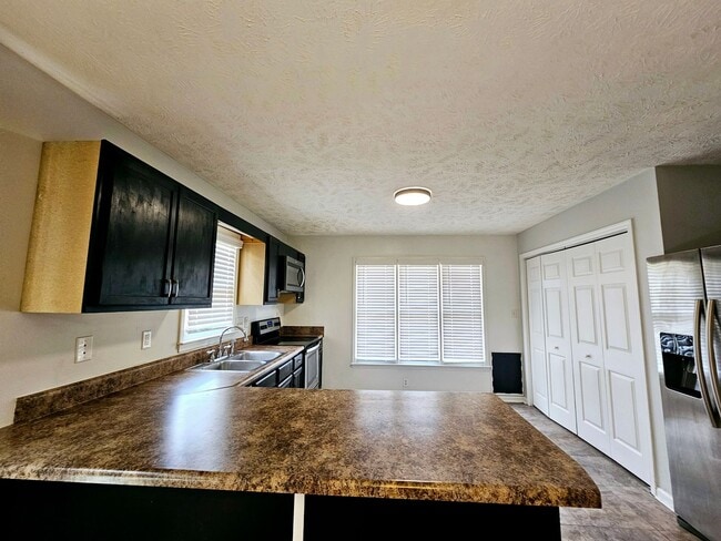 Building Photo - Town Of Springlake