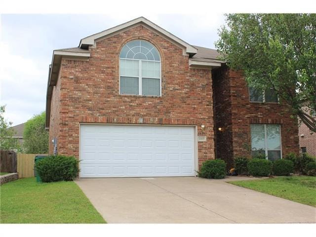 Building Photo - 2425 Collier Dr