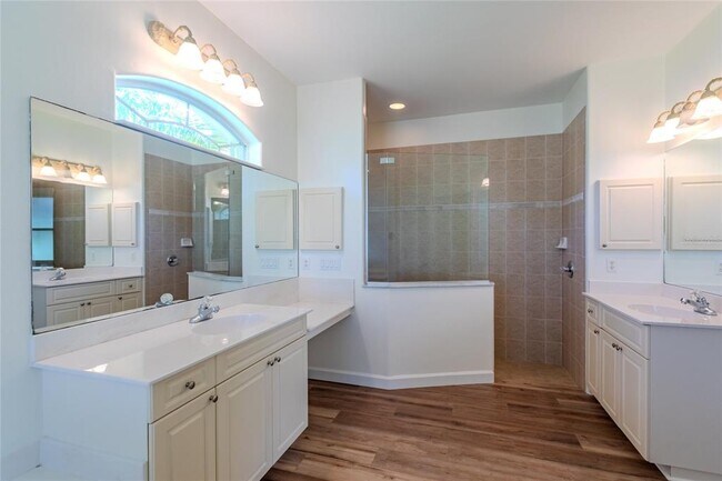 Building Photo - 25206 Nocturne Ln