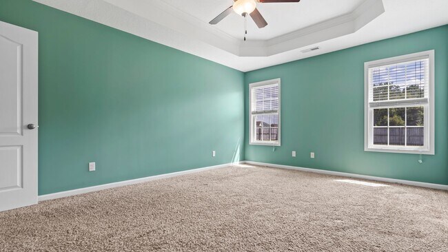 Building Photo - Charming 3BR Home in Carolina Plantation with Fenced Yard & 2-Car Garage