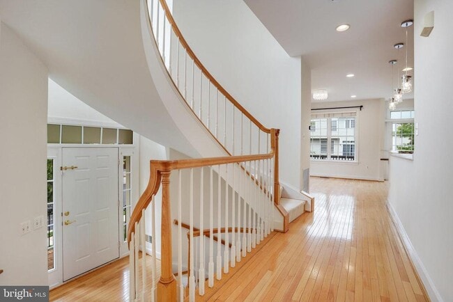 Building Photo - 141 Herndon Mill Cir