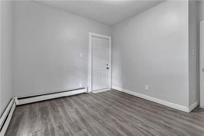 Building Photo - 52 Bellevue Ave