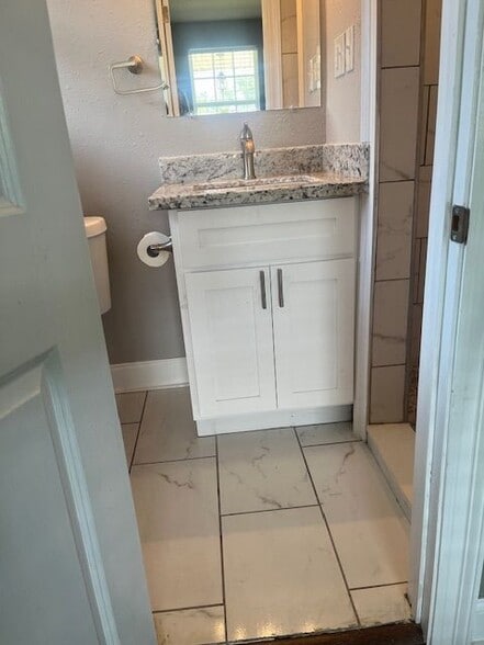 Building Photo - 6636 Foch Rd