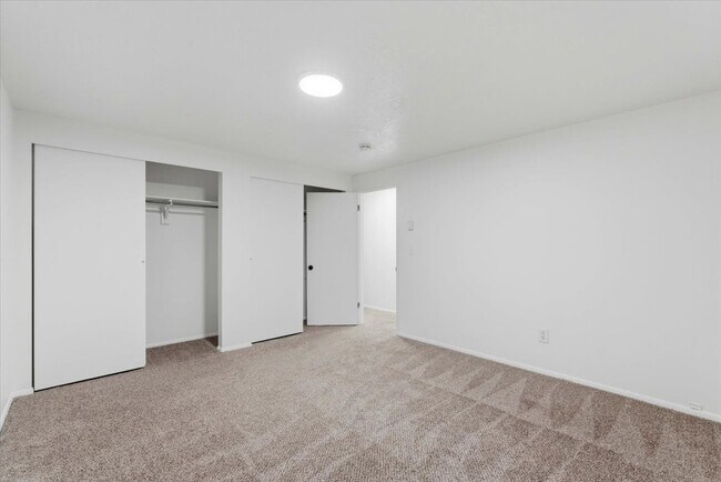 Building Photo - 774 S 1650 E