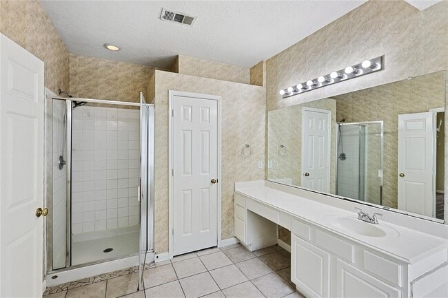 Building Photo - 5502 Atascocita Timbers N