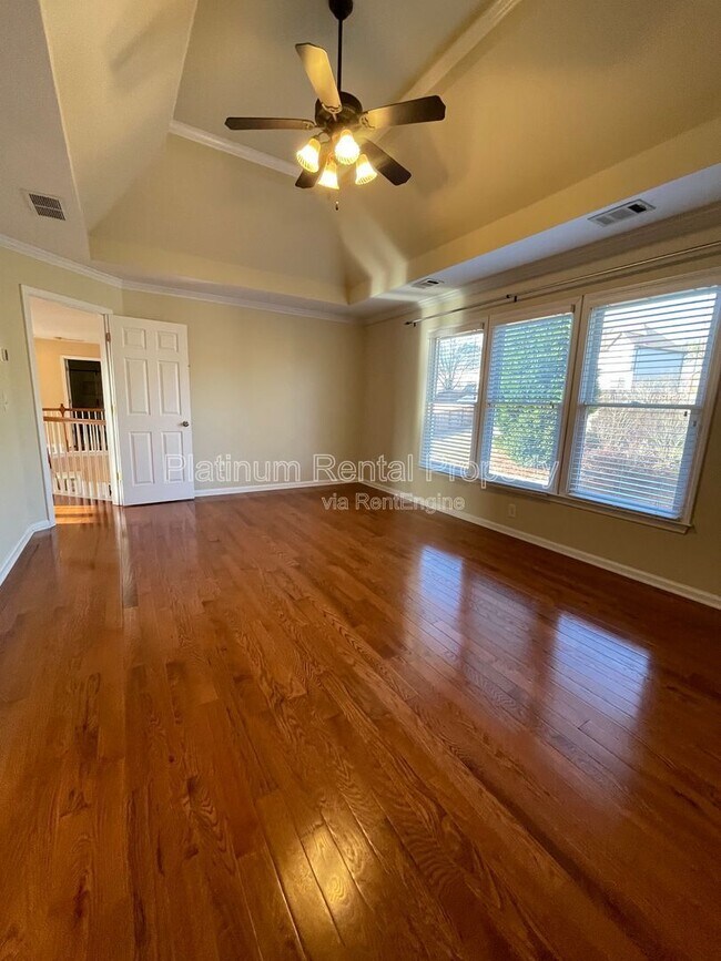 Building Photo - 2126 Malden Hill Dr