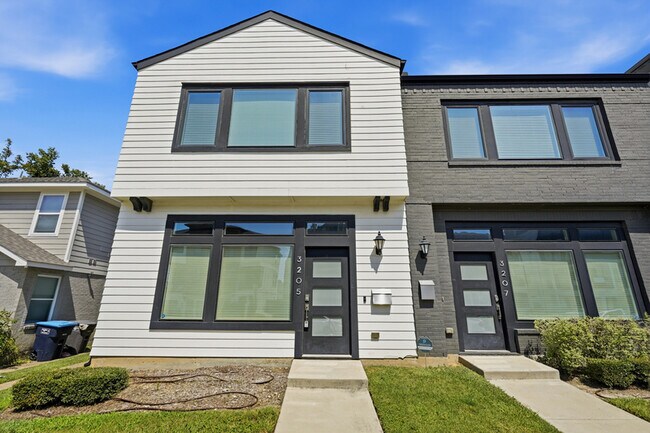 Building Photo - 3205 Forest Park Blvd