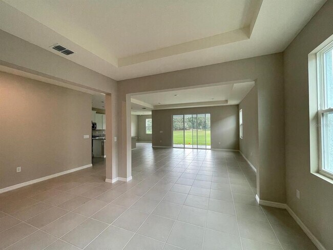 Building Photo - 4970 NW 39th Lp