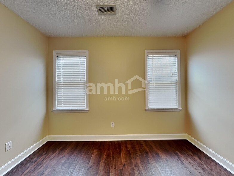 Building Photo - 6216 Winter Spring Dr