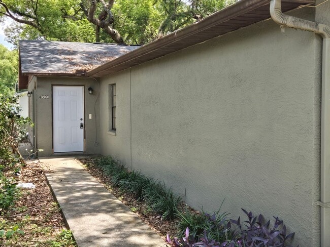 Building Photo - Move-In Ready 2BR/2BA Home