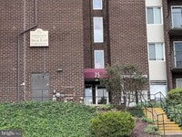 Building Photo - 75 S Reynolds St