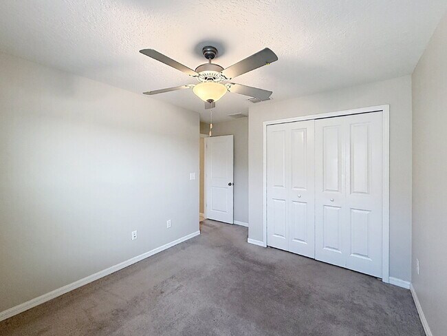 Building Photo - 31857 Sun Kettle Lp