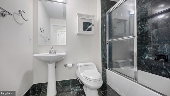 Building Photo - 4025 Connecticut Ave NW