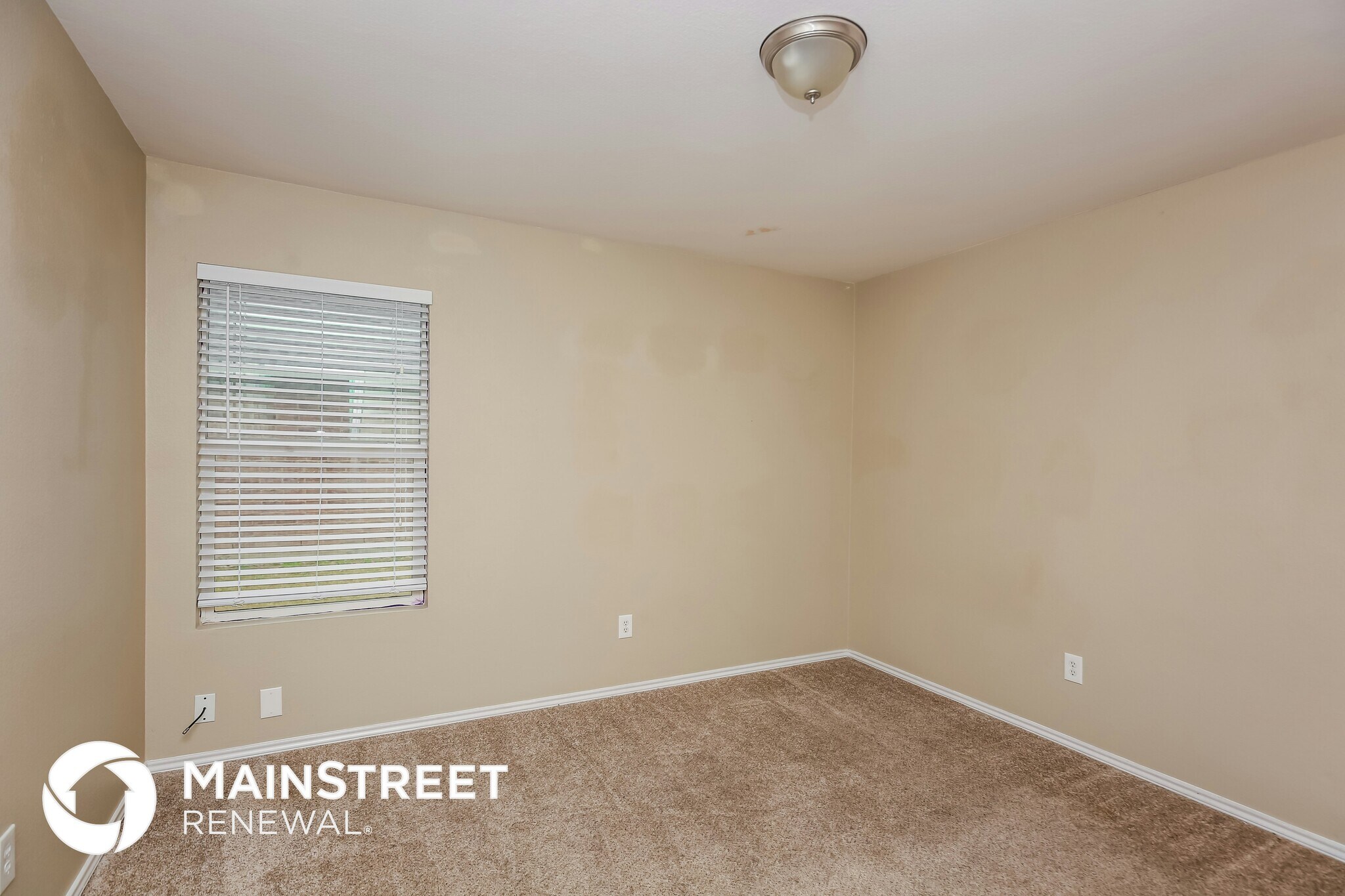 Building Photo - 1405 Krista Dr