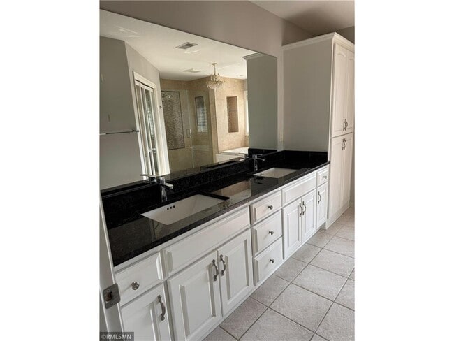 Building Photo - 3963 Garland Ln N