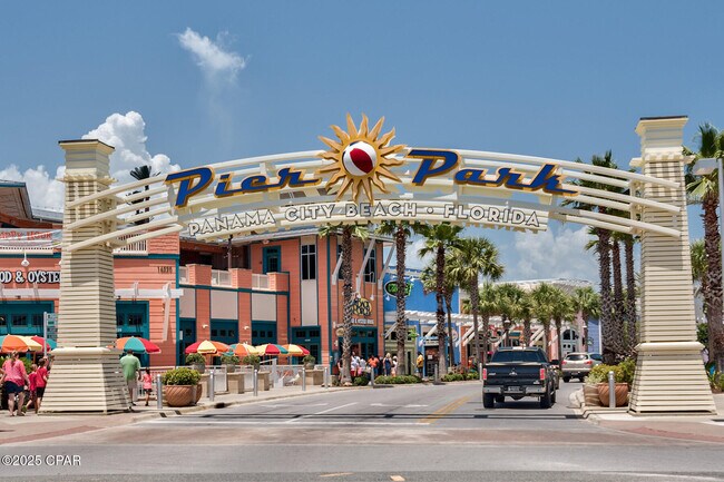 Building Photo - 8980 Coral Reef Wy