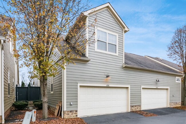 Building Photo - 4184 Hobbs Landing Dr W