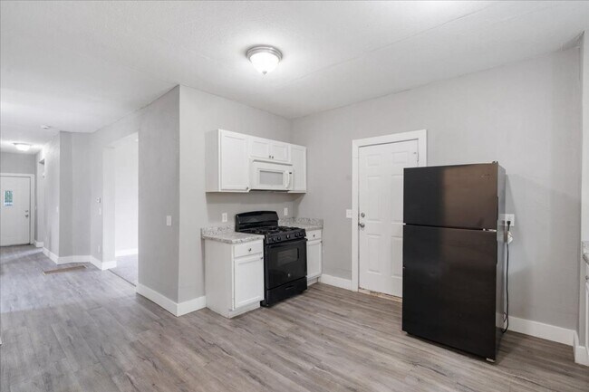 Building Photo - 1218 Brown St