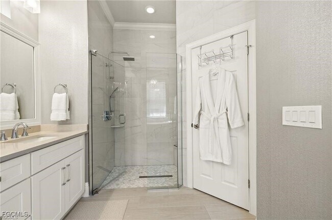 Building Photo - 5614 Whispering Willow Way