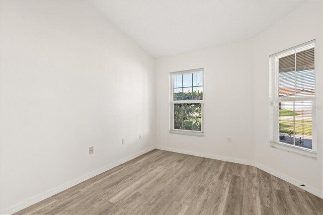 Building Photo - 410 Central Mariners Dr