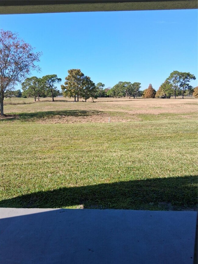 Building Photo - 13827 Fairway Island Dr