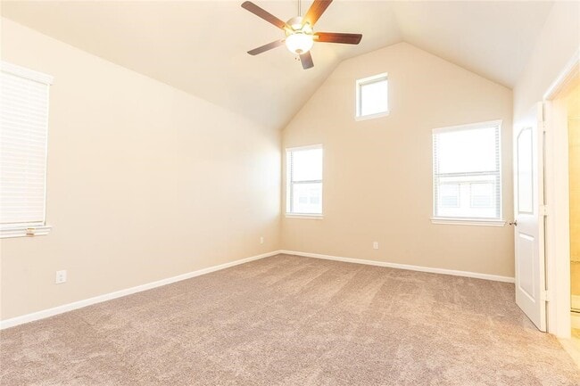 Building Photo - 5546 Sallow Bay Ln
