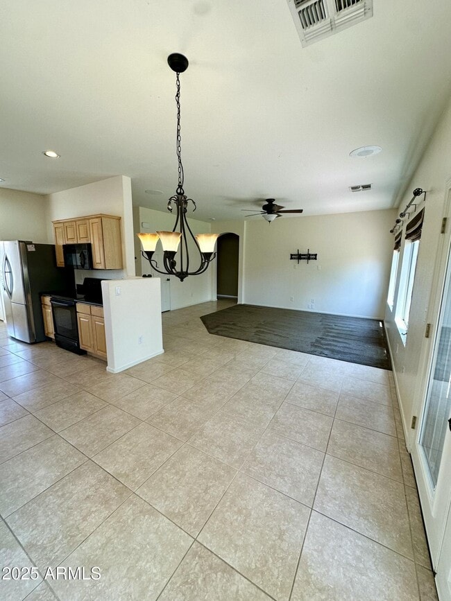 Building Photo - 6425 S Kimberlee Way