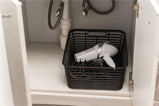 Building Photo - 200 Lowry St NE