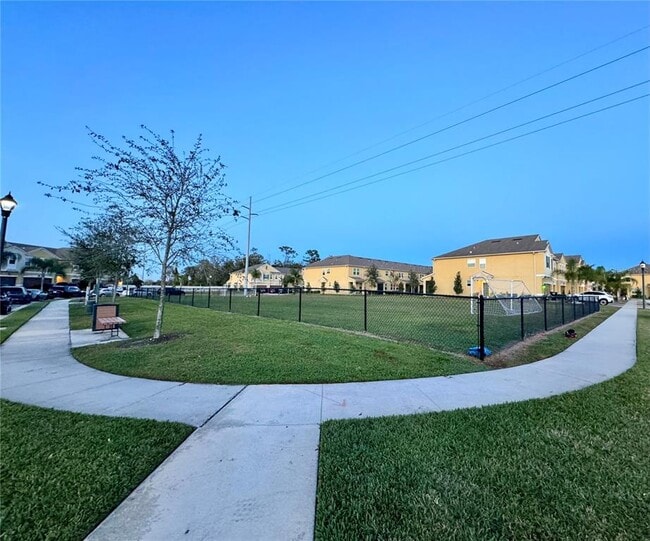 Building Photo - 9825 Red Eagle Dr