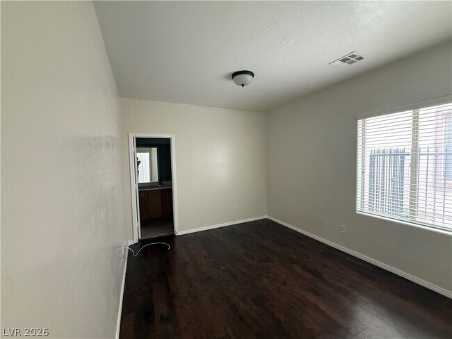 Building Photo - 7682 W Diablo Dr