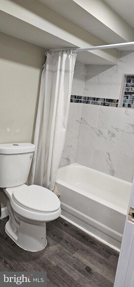 Building Photo - 1531 W Fairmount Ave