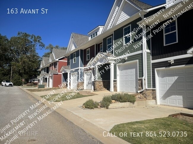 Building Photo - 163 Avant St