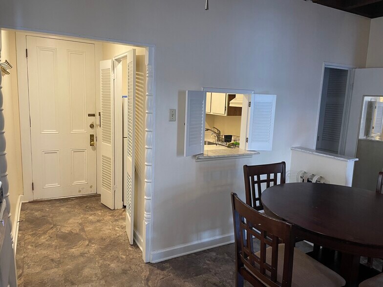 Dining Room to Kitchen - 821 Barracks St