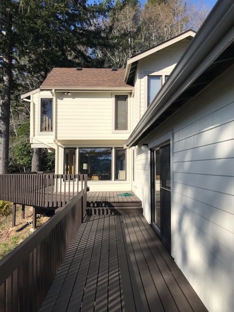 Building Photo - 17265 Mountain Dr