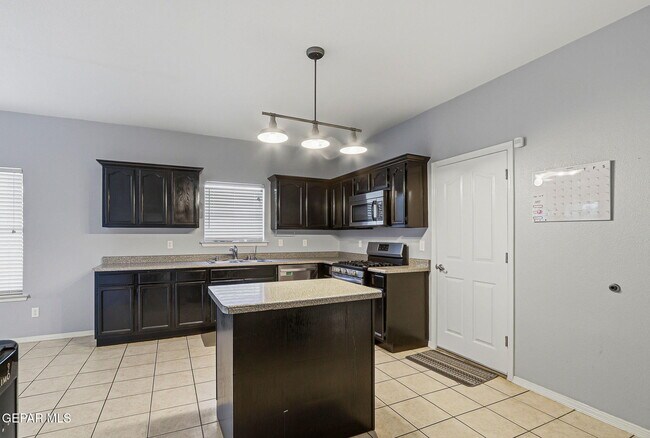 Building Photo - 4321 John B Oblinger Dr