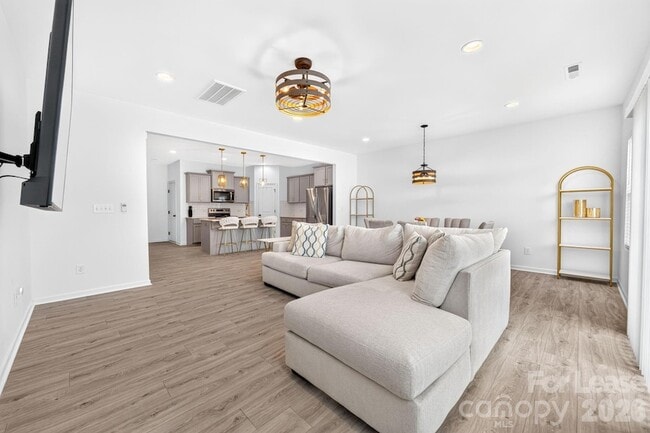 Building Photo - 11012 Pagebrook Ln