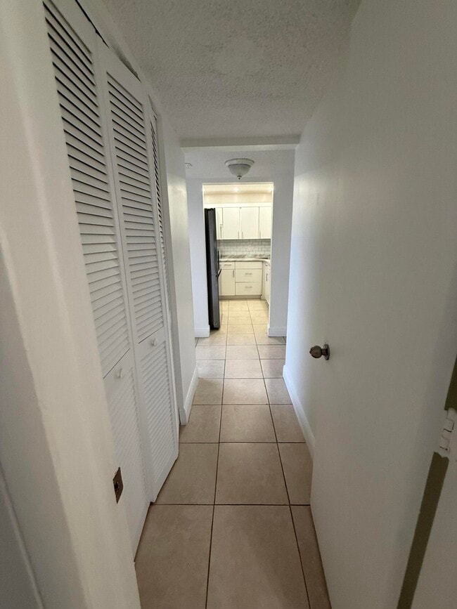 Building Photo - 5750 NW 64th Ave