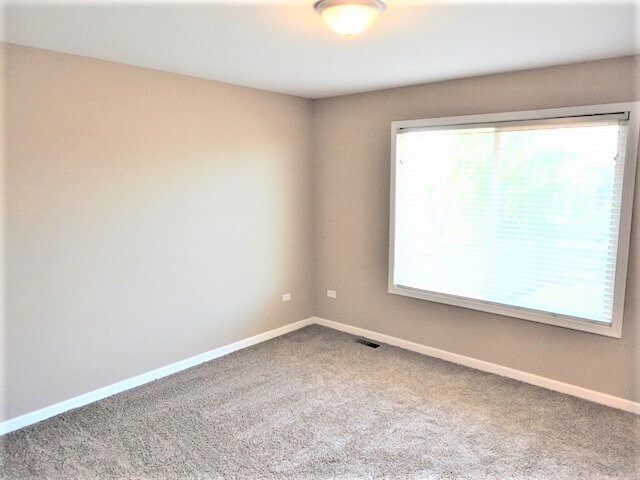 Building Photo - 1801 Winger Dr