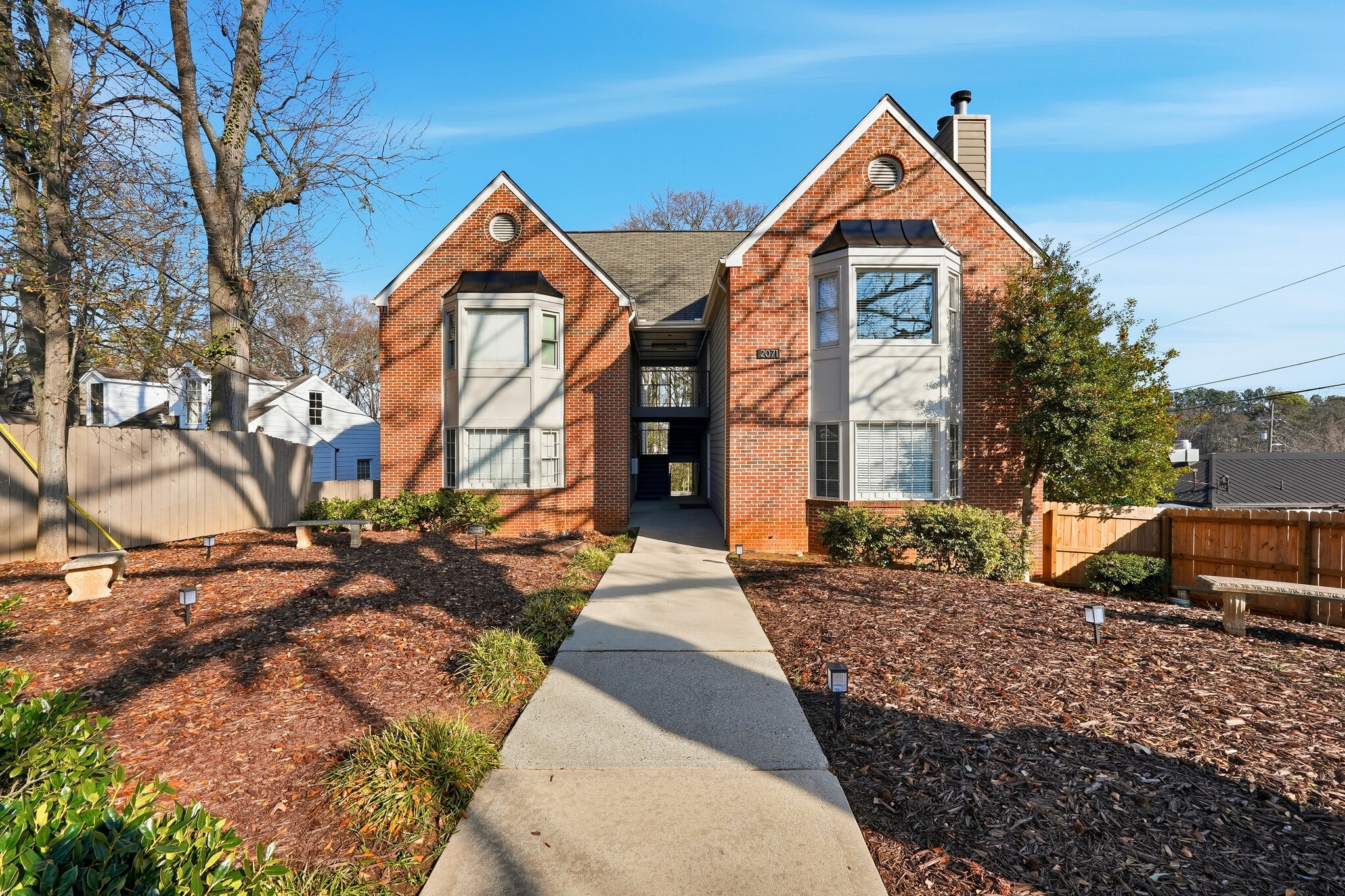 Building Photo - 2071 Defoors Ferry Rd NW