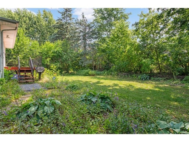 Building Photo - 5867 Central Ave NE