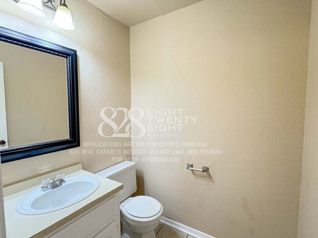 Building Photo - 2 Bed/1.5 Bath Townhome Located in East Norman *AVAILABLE NOW!*