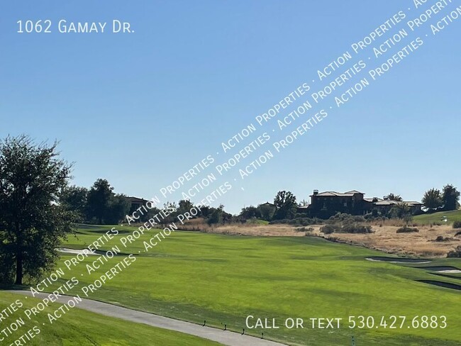 Building Photo - Luxury 3 Bedroom | Serrano Guard Gated Com...